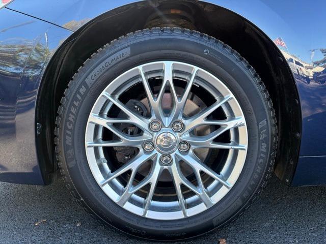 used 2015 Lexus ES 350 car, priced at $18,890