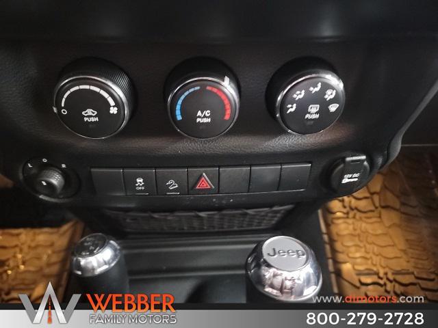 used 2014 Jeep Wrangler Unlimited car, priced at $20,950