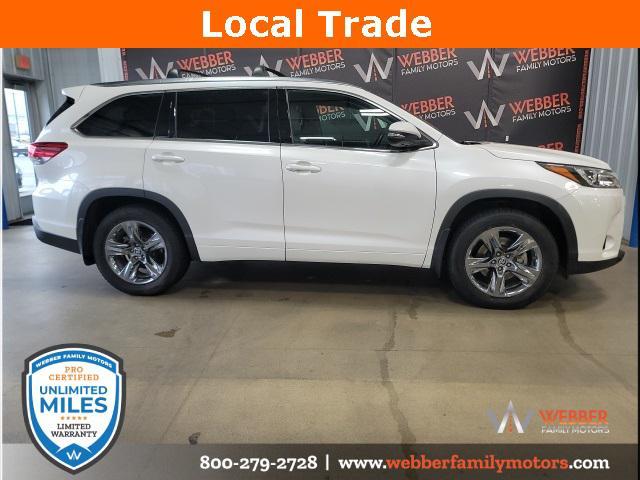 used 2019 Toyota Highlander car, priced at $31,900