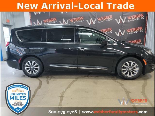 used 2020 Chrysler Pacifica car, priced at $25,500