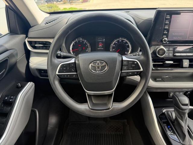 used 2022 Toyota Highlander car, priced at $32,000