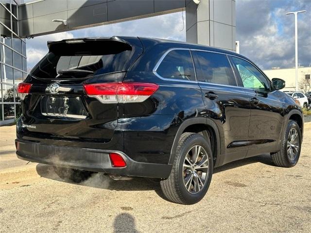 used 2019 Toyota Highlander car, priced at $23,700