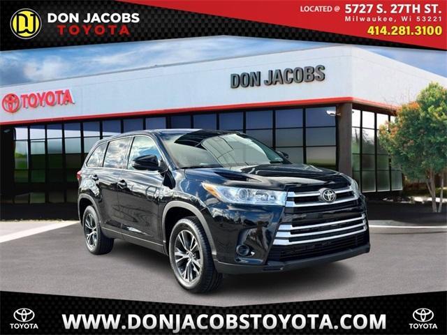 used 2019 Toyota Highlander car, priced at $23,700