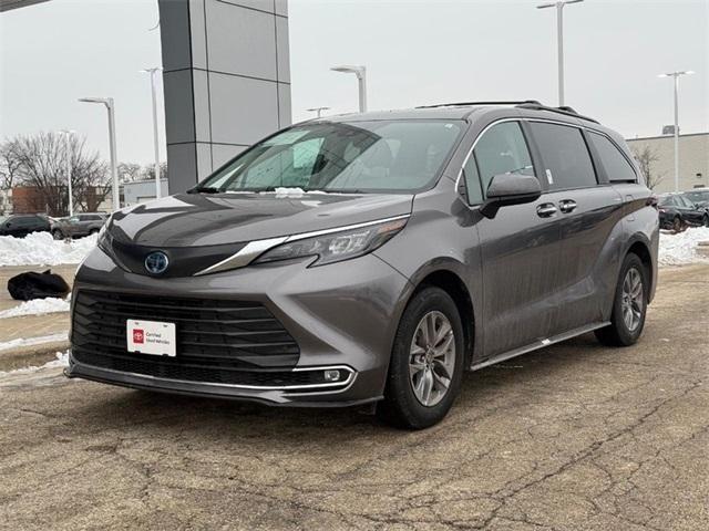 used 2024 Toyota Sienna car, priced at $48,350