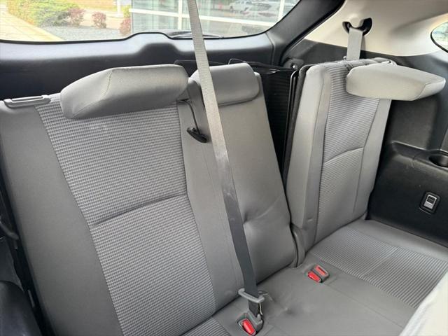 used 2021 Toyota Highlander car, priced at $30,500