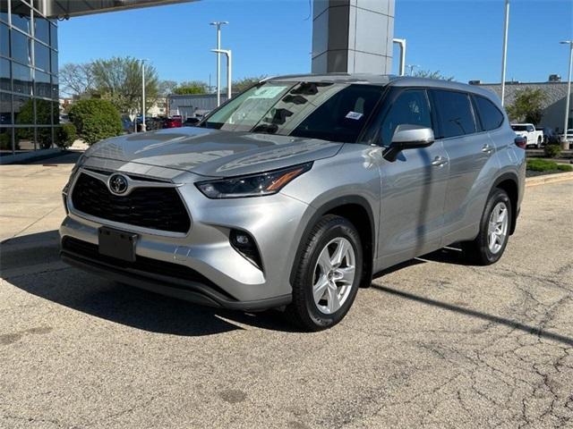 used 2021 Toyota Highlander car, priced at $30,150