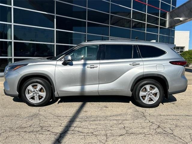 used 2021 Toyota Highlander car, priced at $30,150