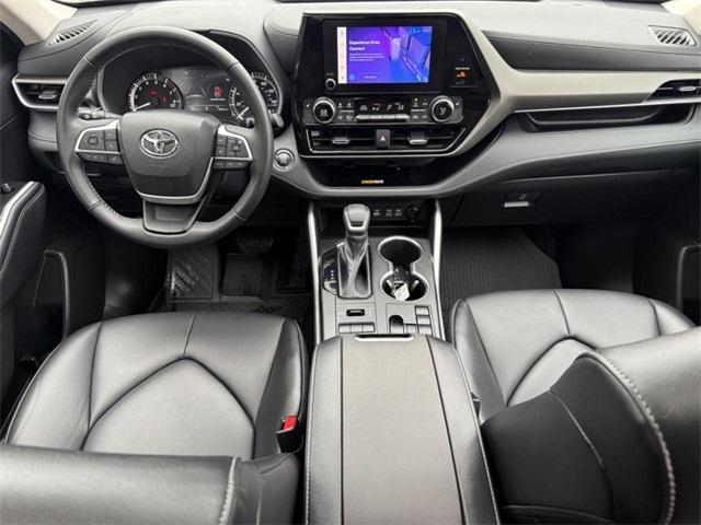 used 2023 Toyota Highlander car, priced at $43,980