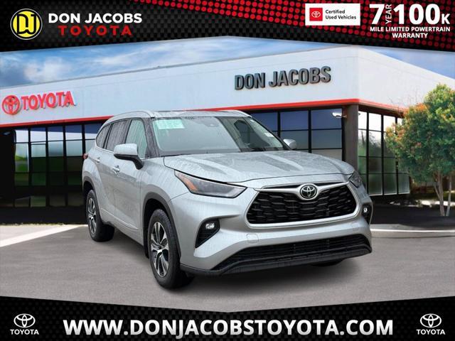 used 2023 Toyota Highlander car, priced at $43,500