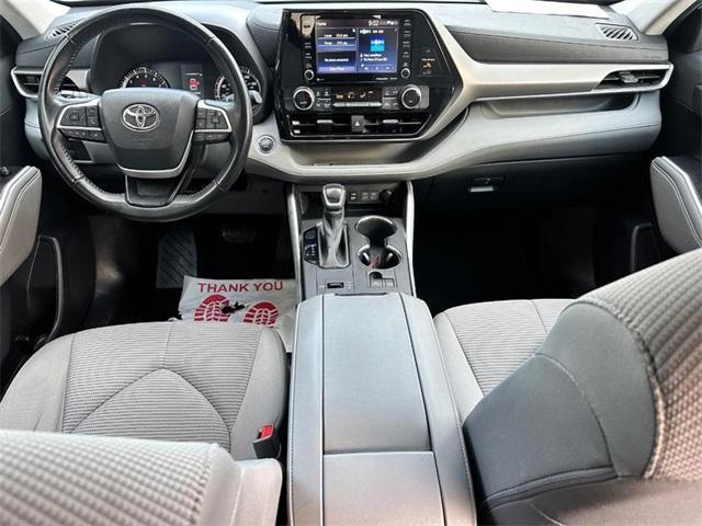 used 2022 Toyota Highlander car, priced at $29,780