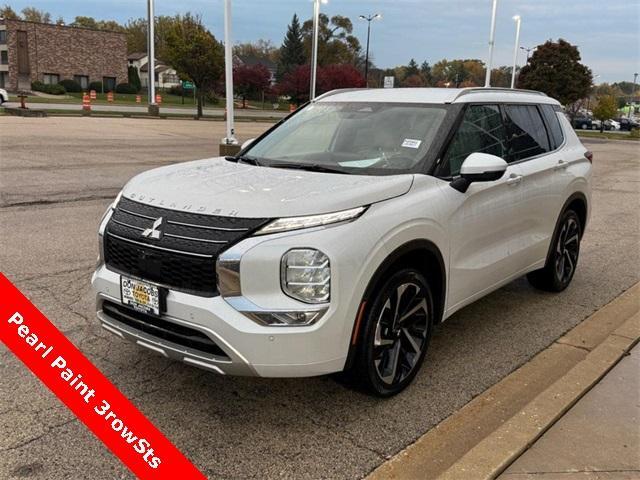 used 2023 Mitsubishi Outlander car, priced at $25,350