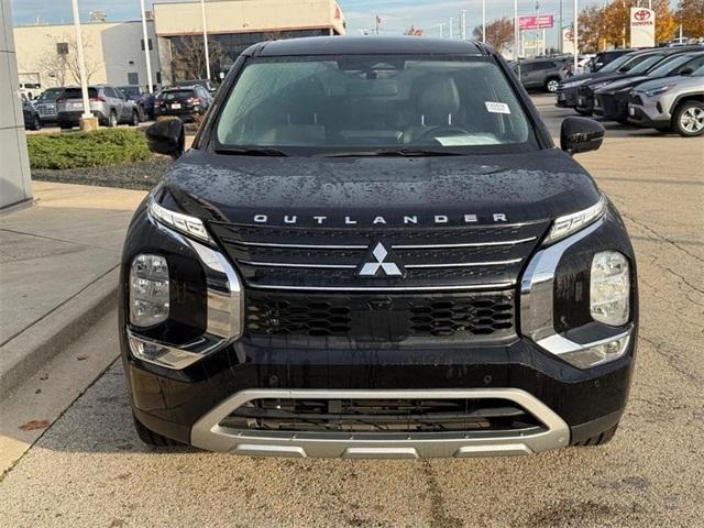 used 2022 Mitsubishi Outlander car, priced at $24,000