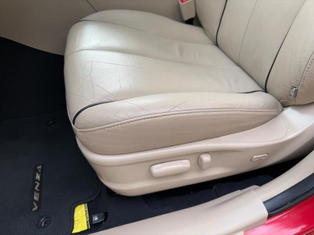 used 2013 Toyota Venza car, priced at $13,811