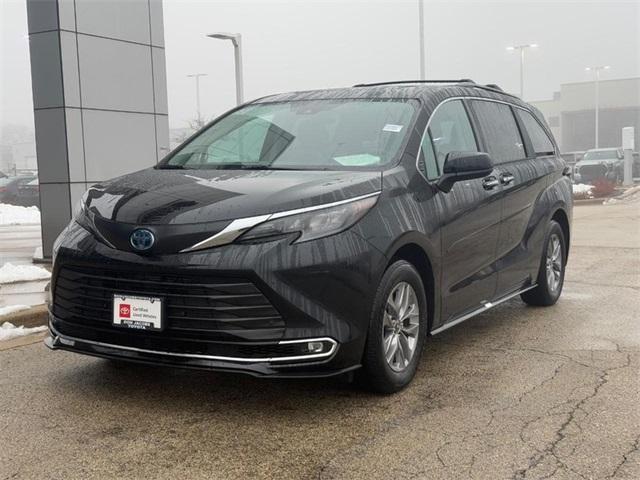 used 2024 Toyota Sienna car, priced at $47,800