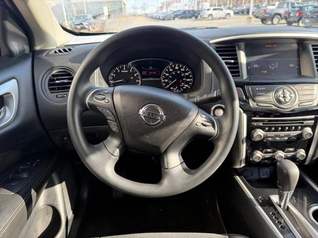 used 2020 Nissan Pathfinder car, priced at $13,868