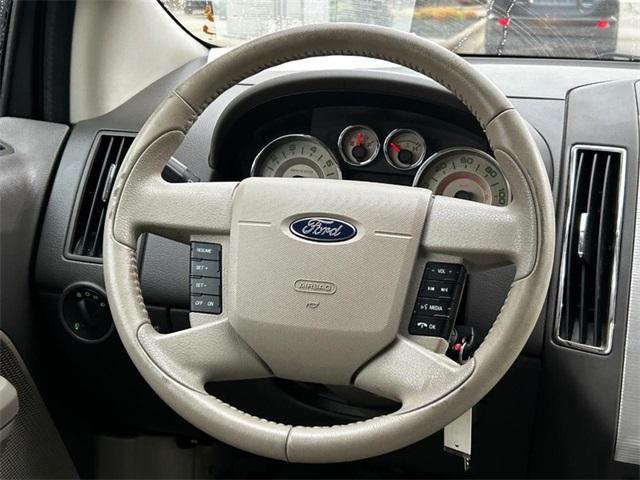 used 2009 Ford Edge car, priced at $5,600