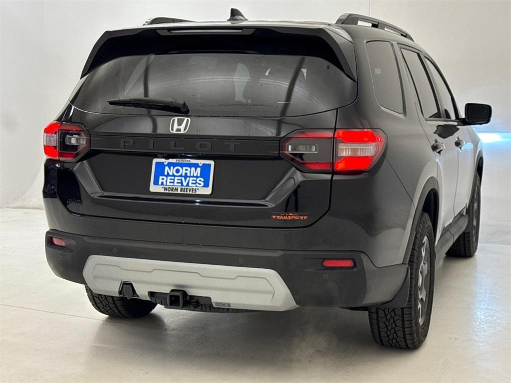 new 2025 Honda Pilot car, priced at $48,555