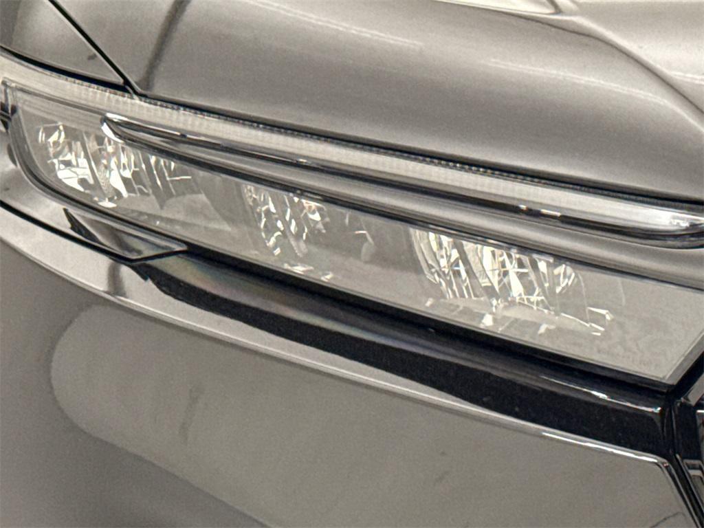 new 2025 Honda CR-V Hybrid car, priced at $37,287