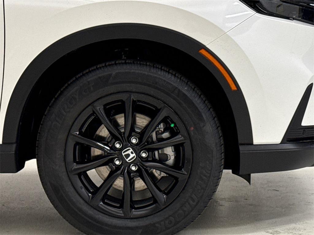 new 2026 Honda CR-V Hybrid car, priced at $40,445