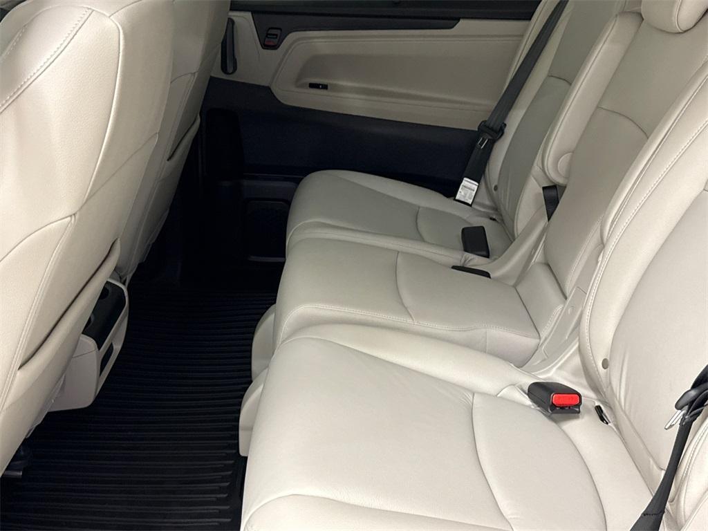 new 2025 Honda Odyssey car, priced at $41,252