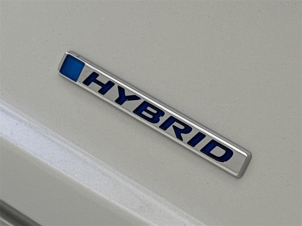 new 2025 Honda Civic Hybrid car, priced at $30,555