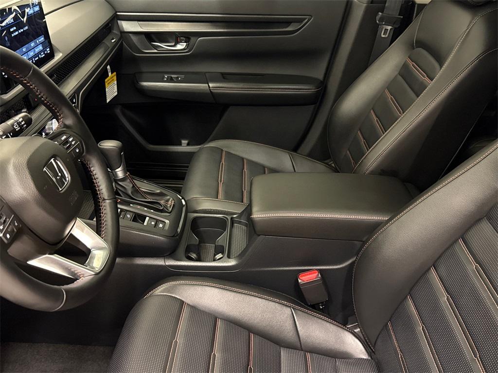 new 2025 Honda CR-V Hybrid car, priced at $37,287