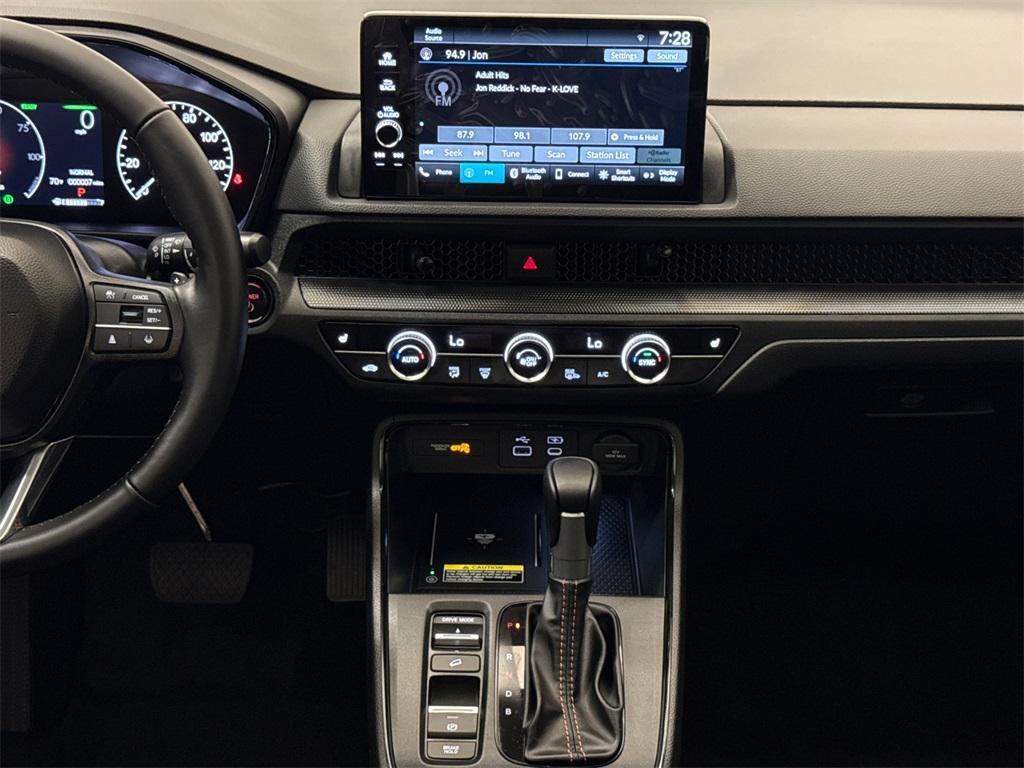 new 2025 Honda CR-V Hybrid car, priced at $37,287