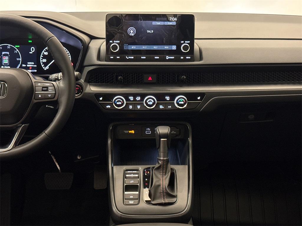 new 2025 Honda CR-V Hybrid car, priced at $34,517
