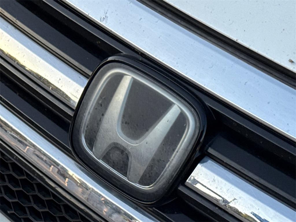 used 2018 Honda Pilot car, priced at $23,302