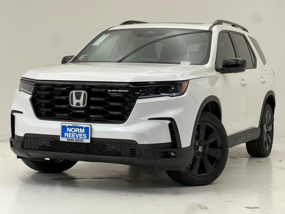 new 2025 Honda Pilot car, priced at $53,930