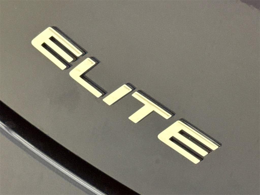 new 2025 Honda Pilot car, priced at $52,280