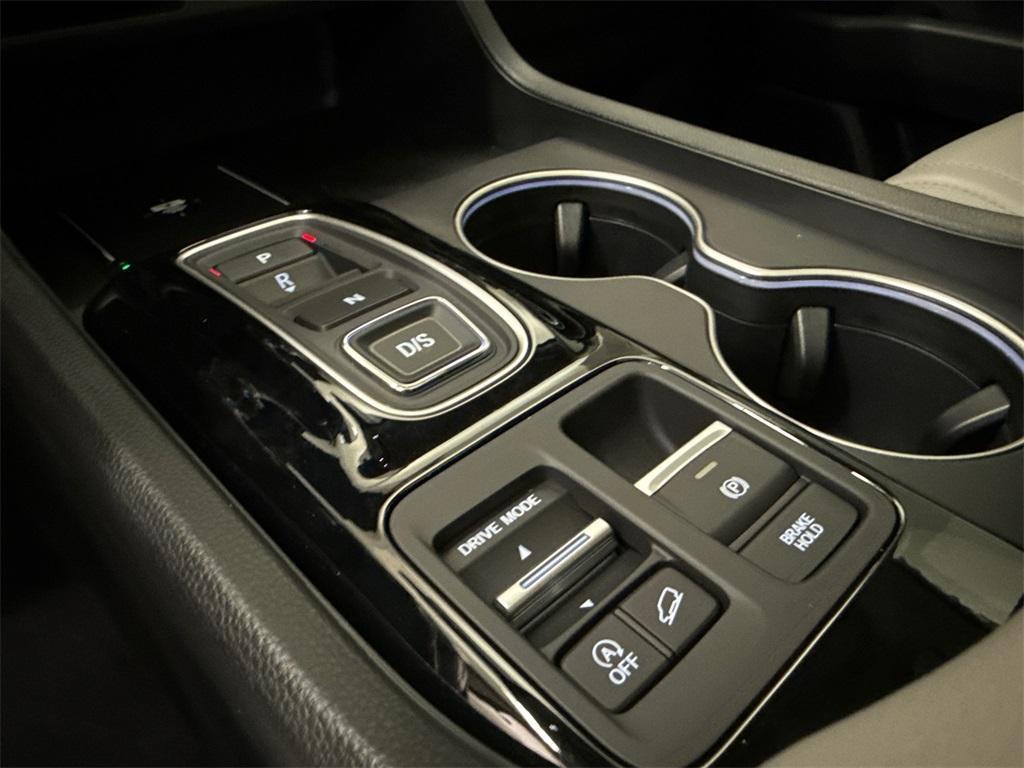 new 2025 Honda Pilot car, priced at $52,280