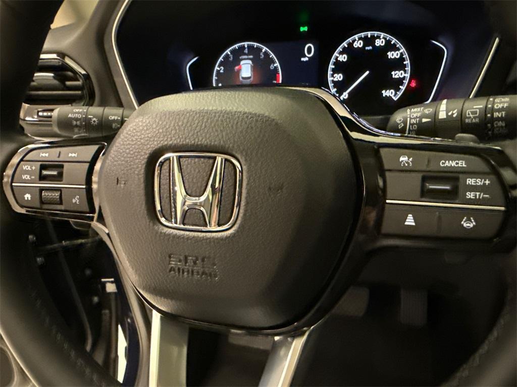 new 2025 Honda Pilot car, priced at $48,450