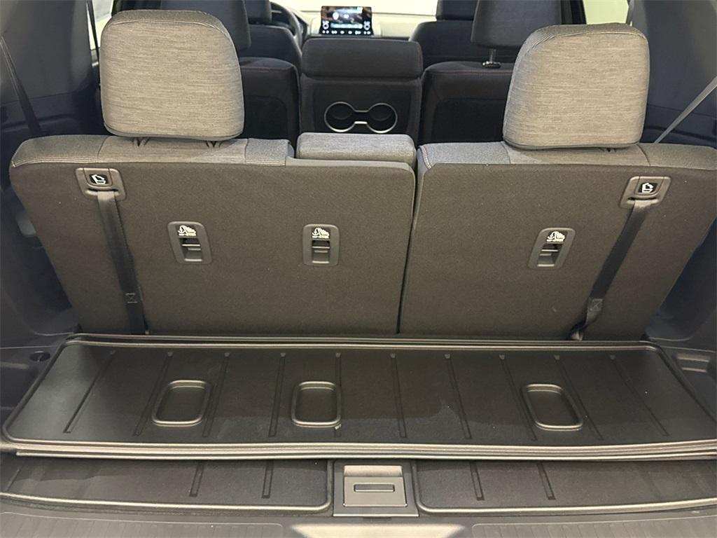 new 2025 Honda Pilot car, priced at $39,861