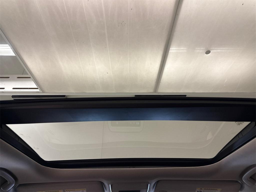 new 2025 Honda Pilot car, priced at $47,950