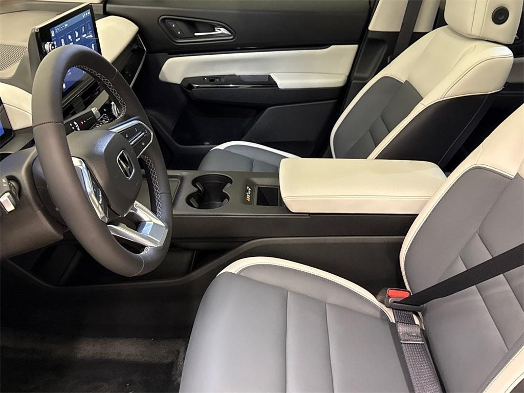 new 2025 Honda Prologue car, priced at $49,270