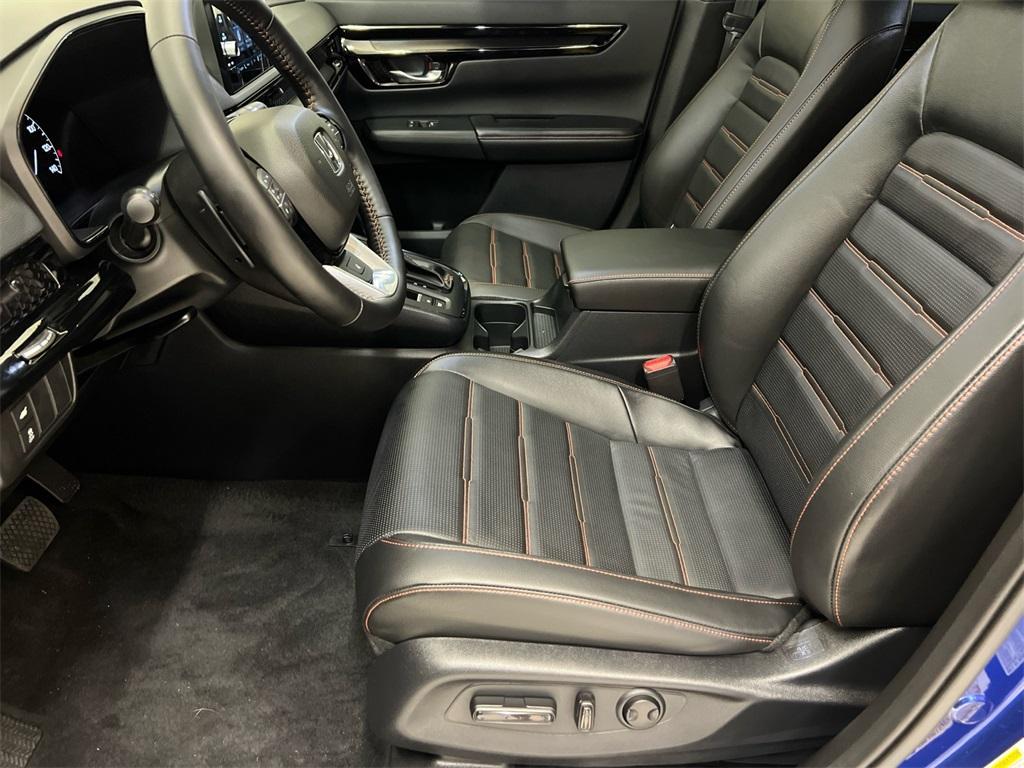 new 2025 Honda CR-V Hybrid car, priced at $41,450