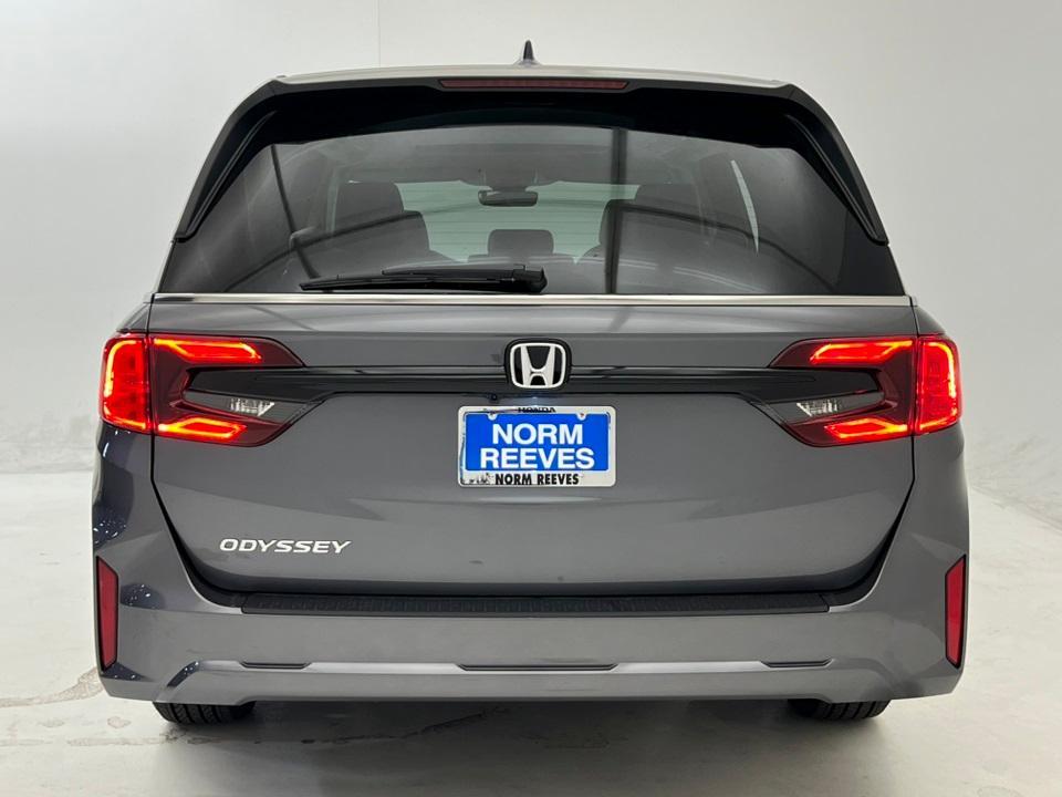 new 2025 Honda Odyssey car, priced at $40,218