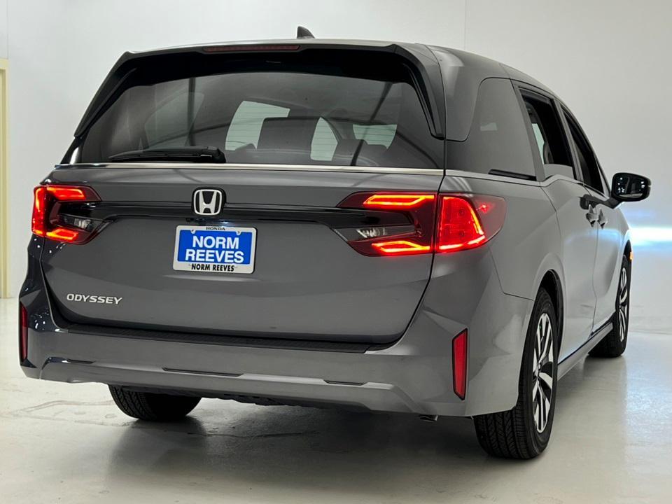 new 2025 Honda Odyssey car, priced at $40,218