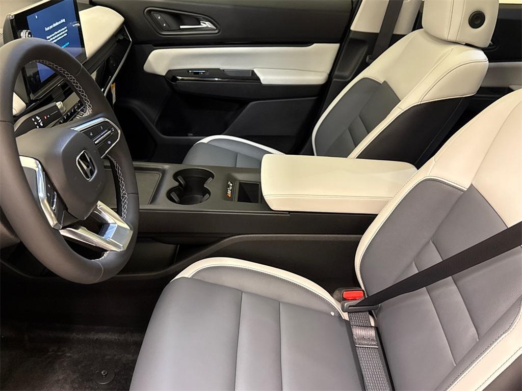 new 2025 Honda Prologue car, priced at $49,697