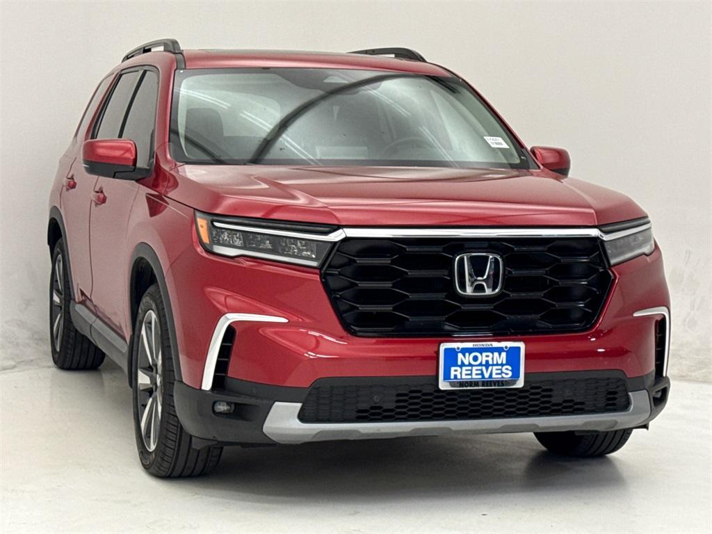 used 2023 Honda Pilot car, priced at $39,721