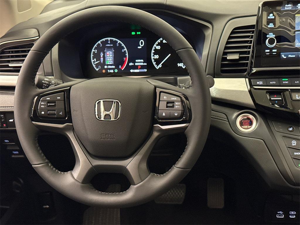 new 2026 Honda Odyssey car, priced at $42,783