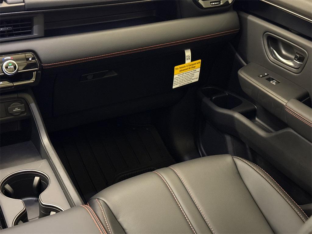 new 2025 Honda Pilot car, priced at $49,350
