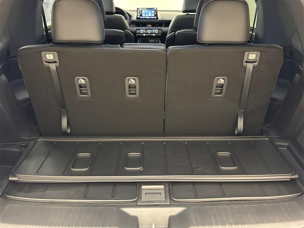 new 2025 Honda Pilot car, priced at $49,350