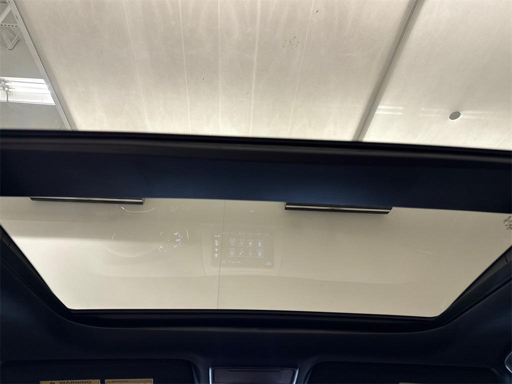 new 2025 Honda Pilot car, priced at $49,350