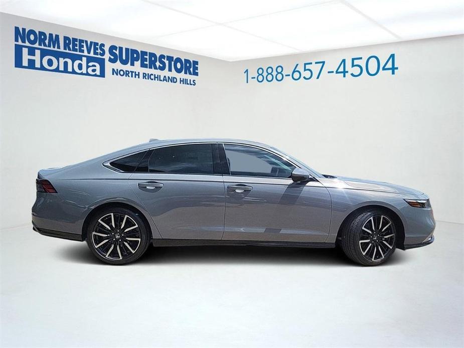 new 2024 Honda Accord Hybrid car