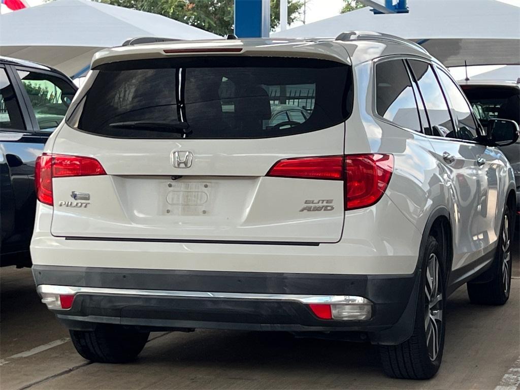 used 2018 Honda Pilot car, priced at $28,196