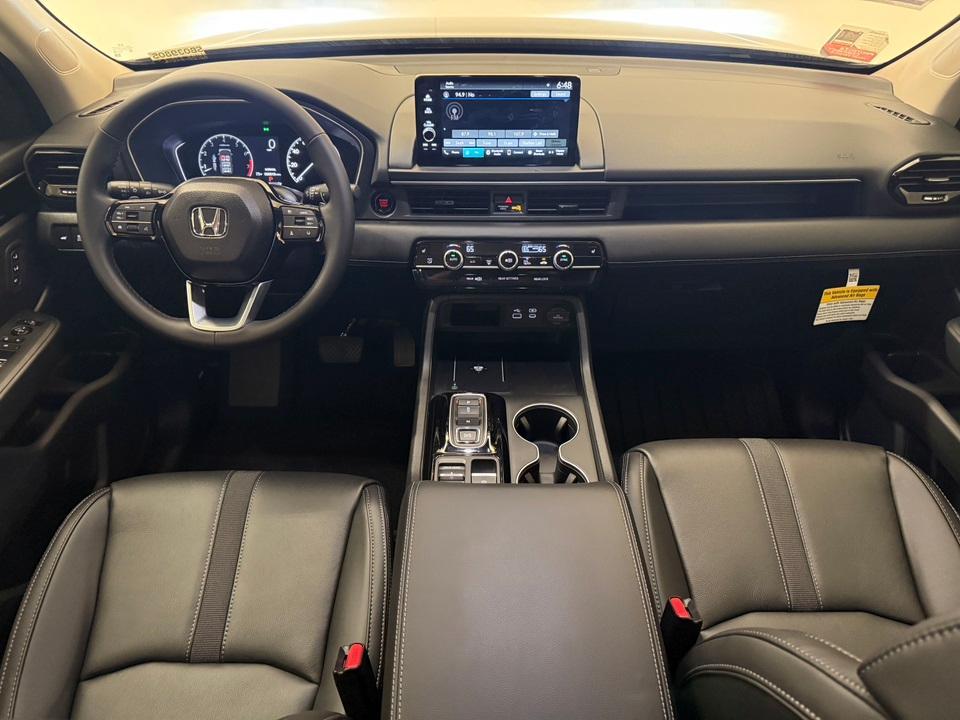 new 2025 Honda Pilot car, priced at $42,698