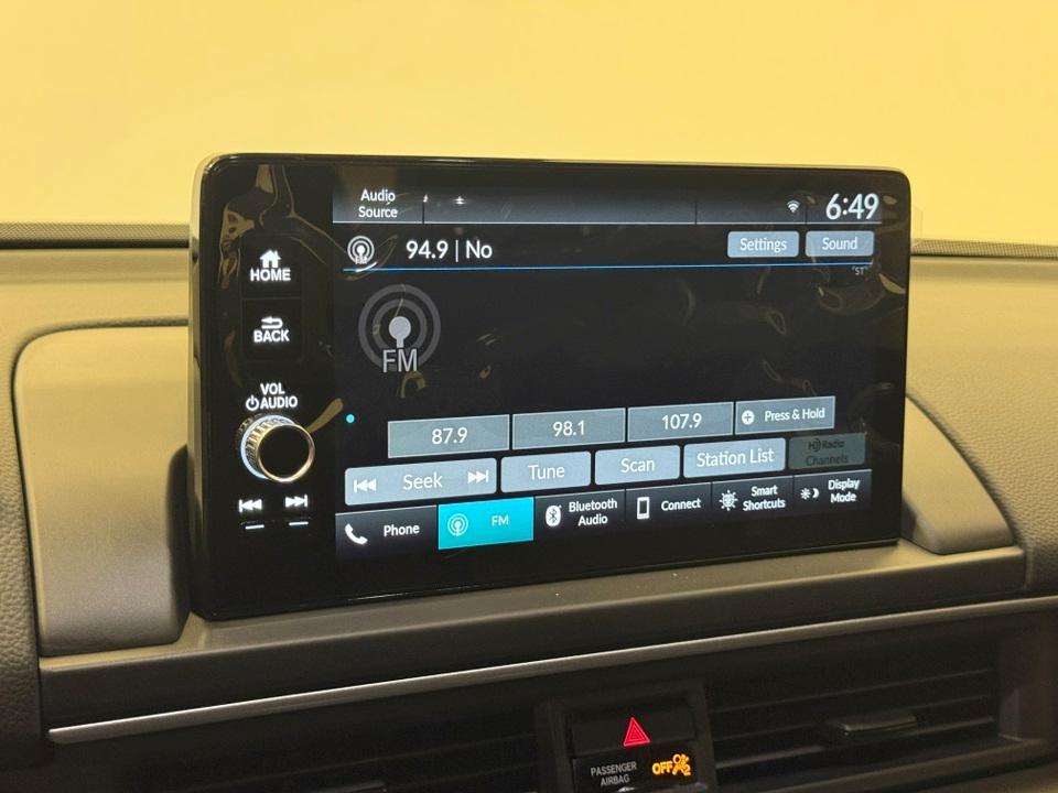 new 2025 Honda Pilot car, priced at $42,698