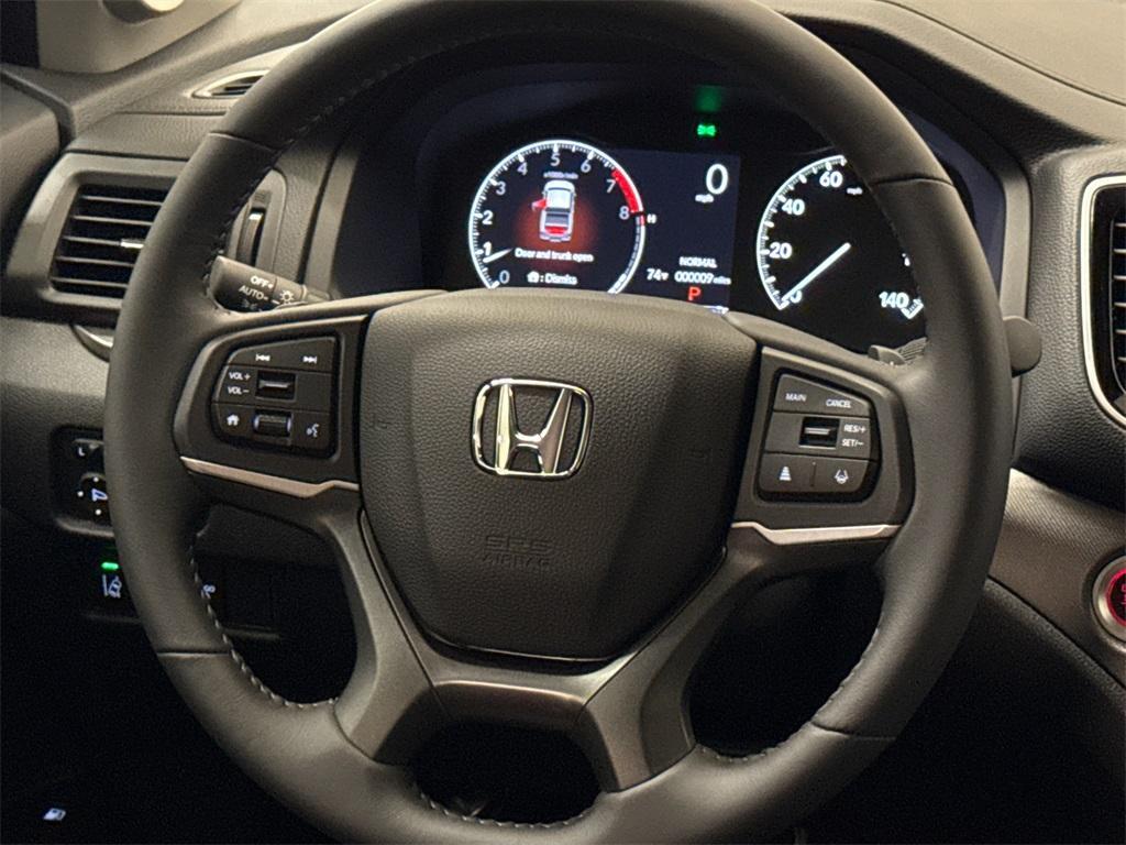 new 2025 Honda Ridgeline car, priced at $41,378